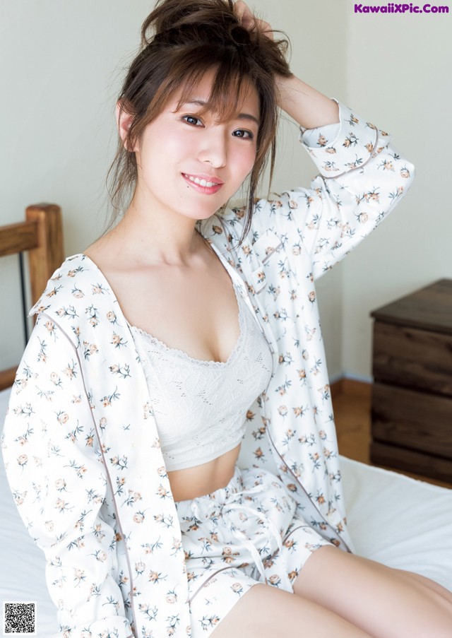 Yumeno Shirato 白戸ゆめの, Young Jump 2022 No.27 (ヤングジャンプ 2022年27号) No.d99d2c