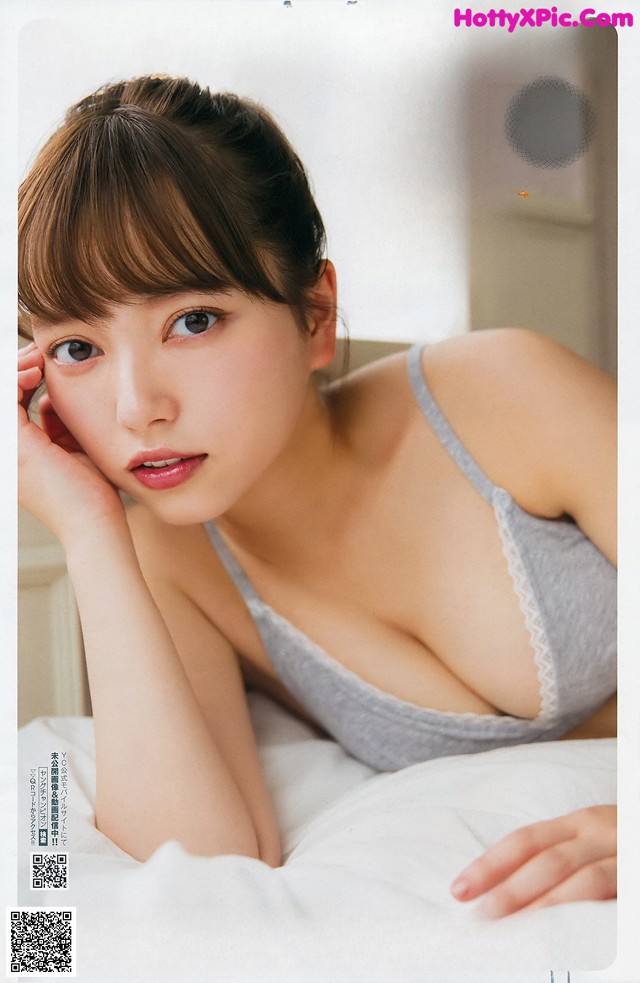 Sayaka Komuro 小室さやか, Young Champion 2019 No.15 (ヤングチャンピオン 2019年15号) No.fab80d